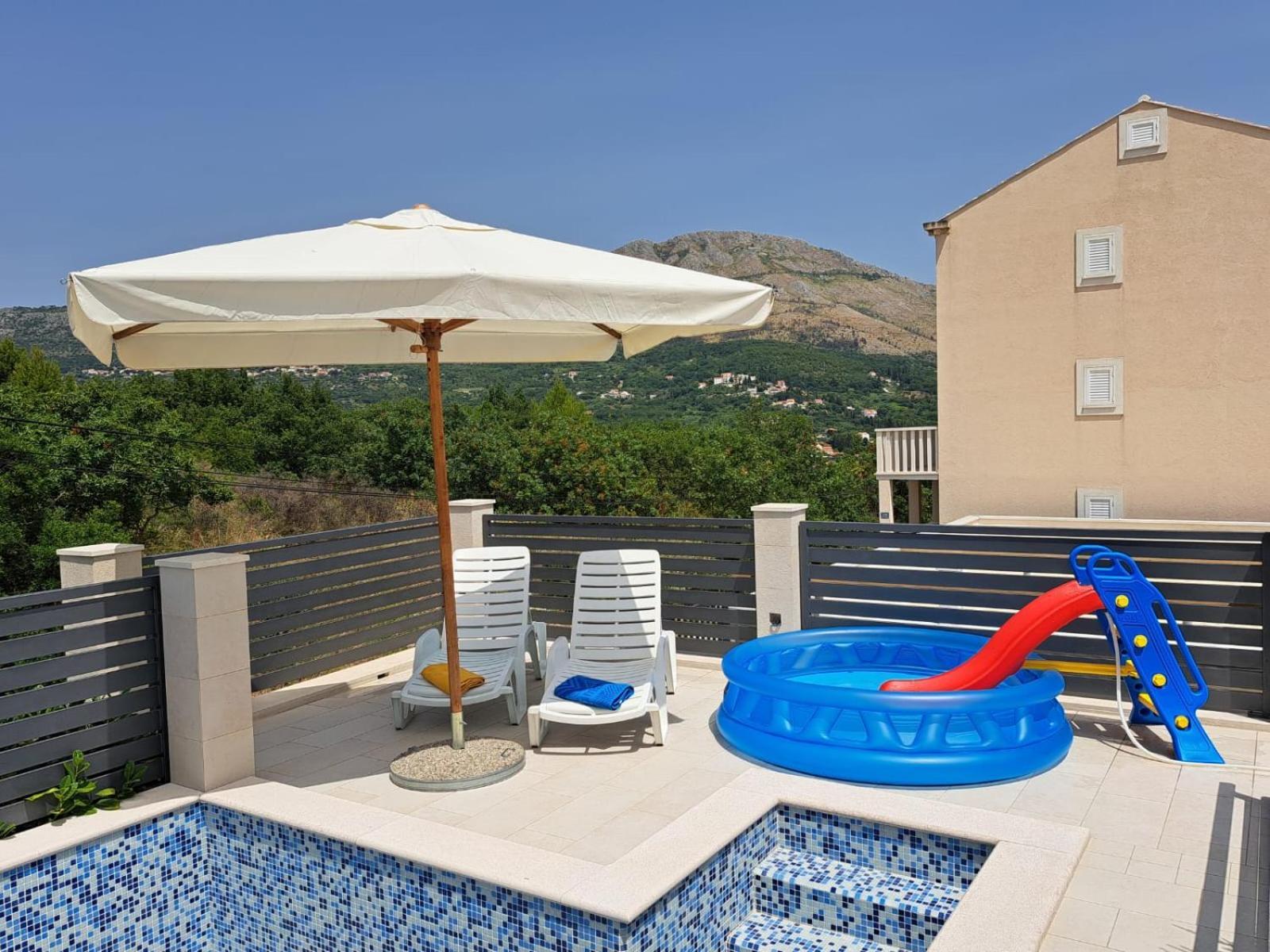 Villa "Amber" Luxury Apartments With A Pool Mlini Exterior foto