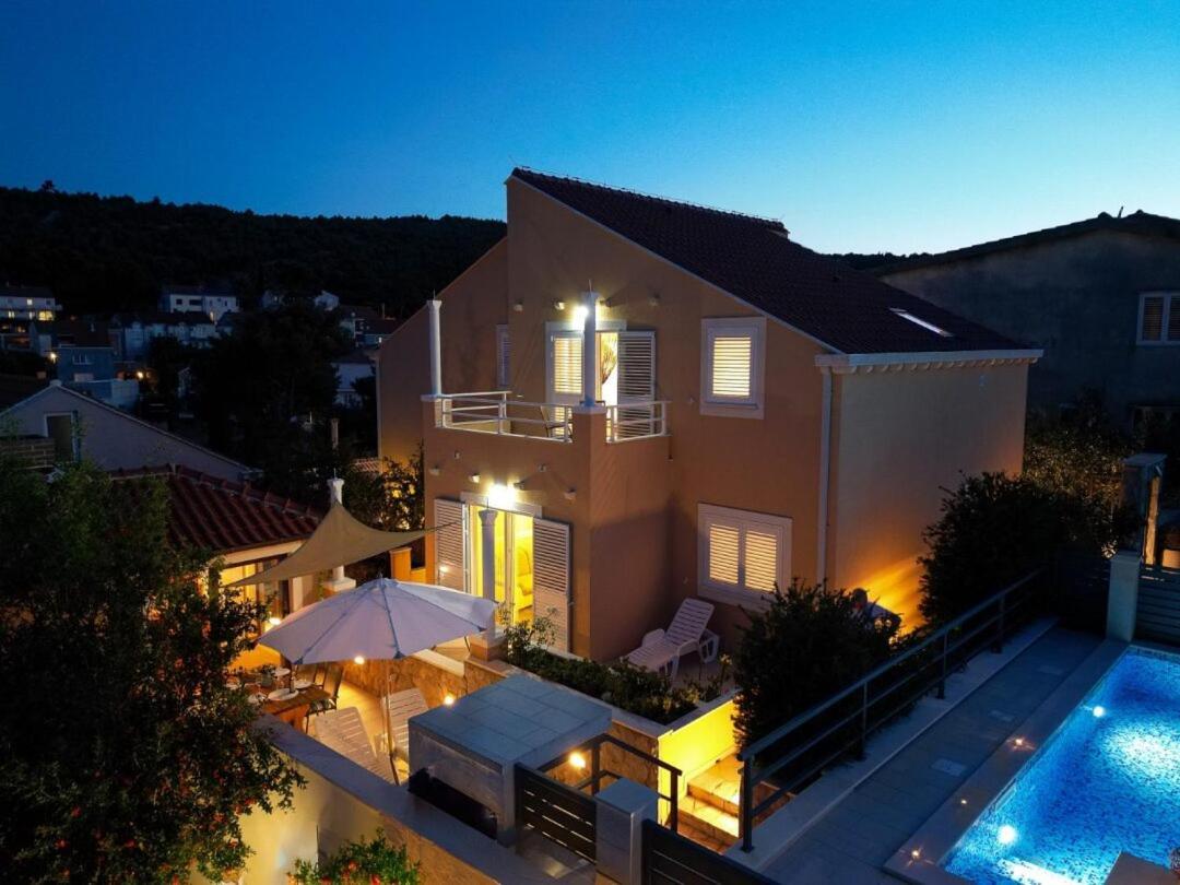 Villa "Amber" Luxury Apartments With A Pool Mlini Zimmer foto
